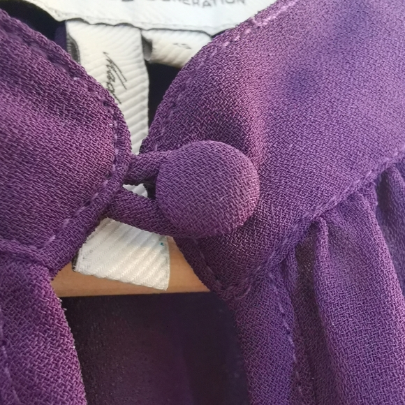 BCBGeneration Purple Tassel Fringe Top XS - Picture 10 of 10